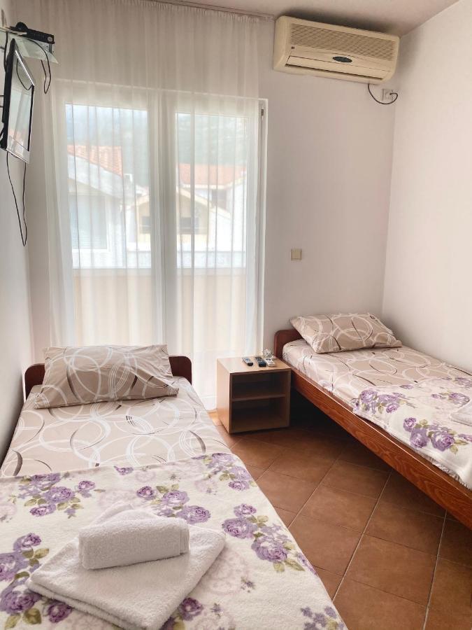 Guest House Villa Natali Budua Esterno foto