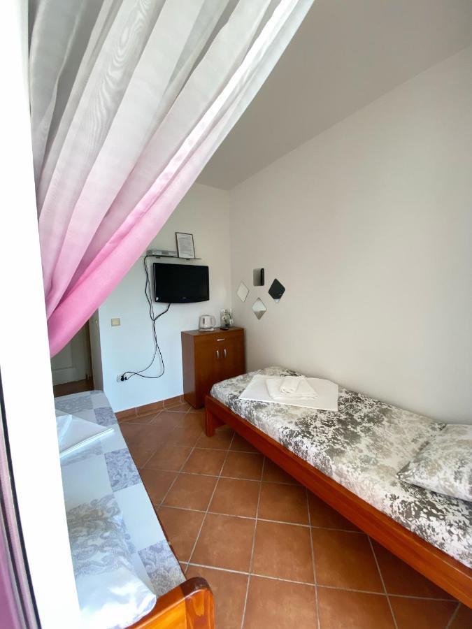 Guest House Villa Natali Budua Esterno foto